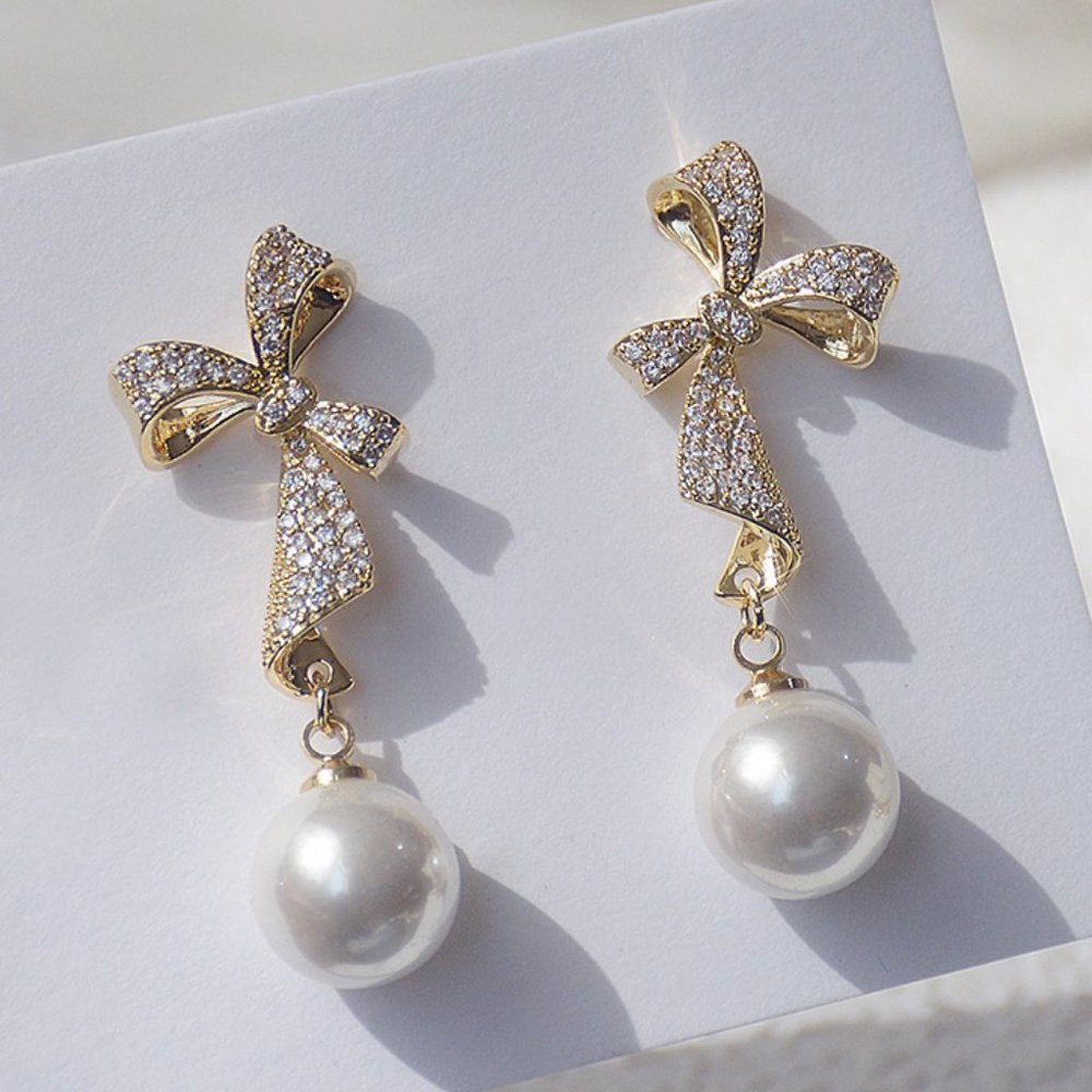 NEW 14K Gold Plated Diamond Bow Pearl Earrings - Picture 1 of 7
